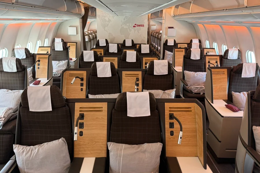 Swiss A330-300 Business Class Seat Map